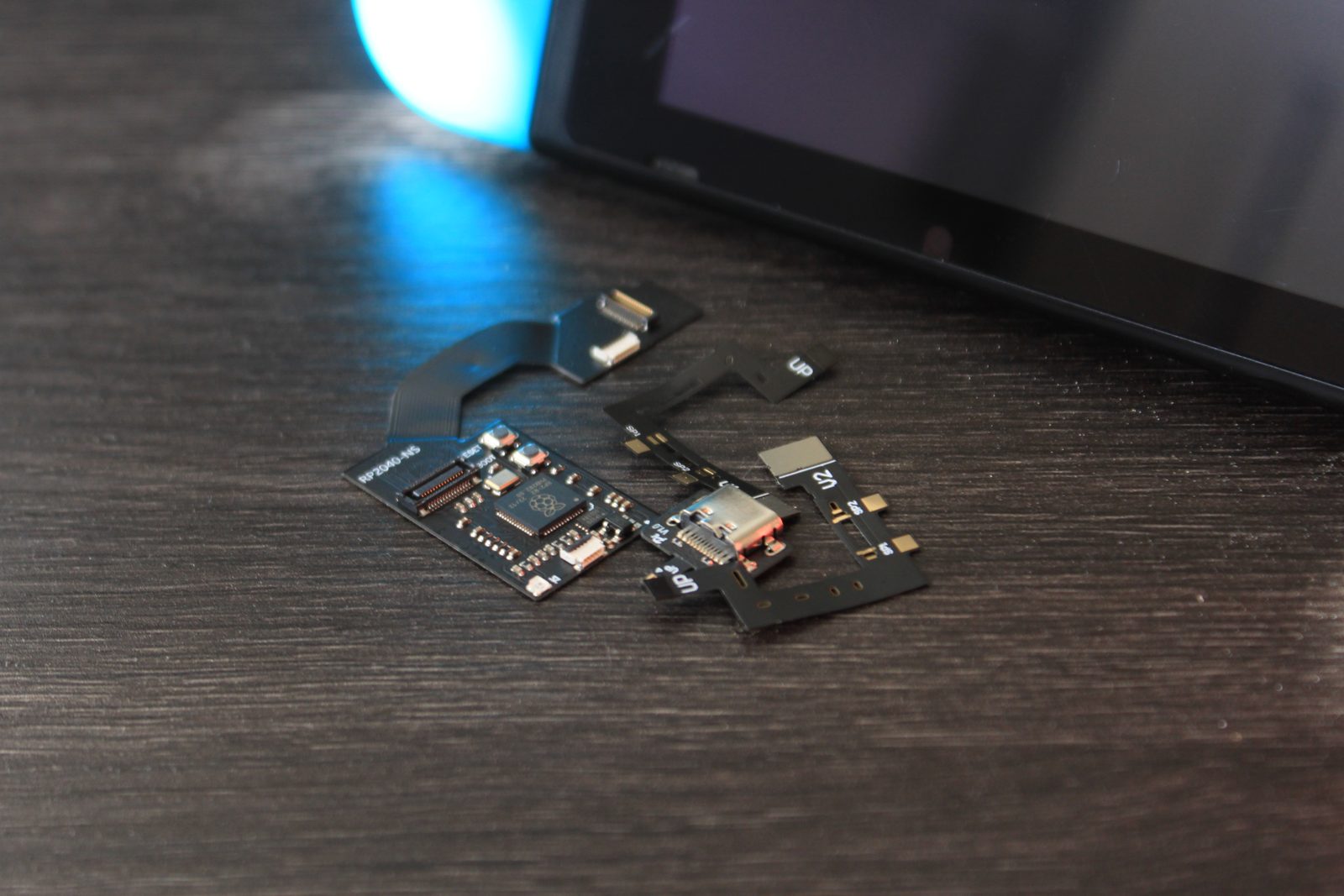 Switch Modchip Installation photo 3